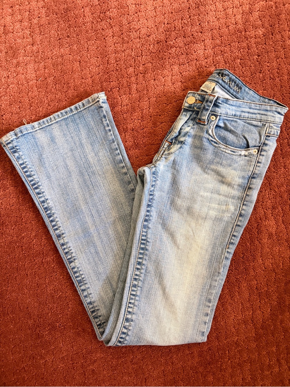 Vintage Y2K Light Wash Women’s Jeans - Premium Denim